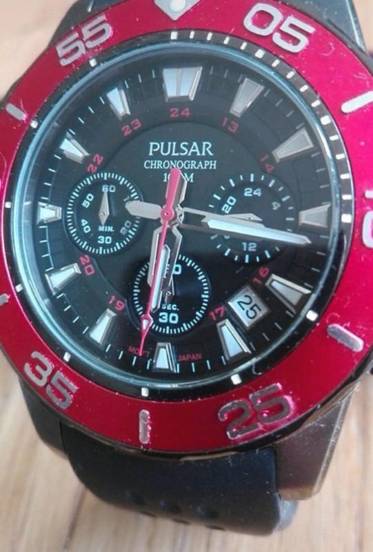 Montre chronographe pulsar Water r sistant 10 bars acier