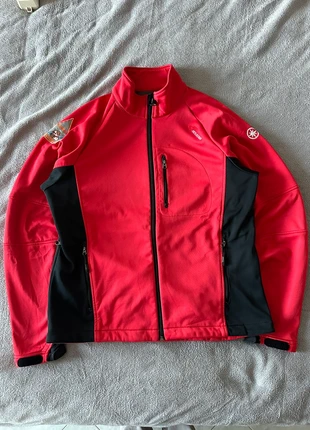 Giacca antivento sportiva lightweight, brand: Mountain, condizioni: Ottime, taglia: M, €15.00, €16.45 include la Protezione acquisti