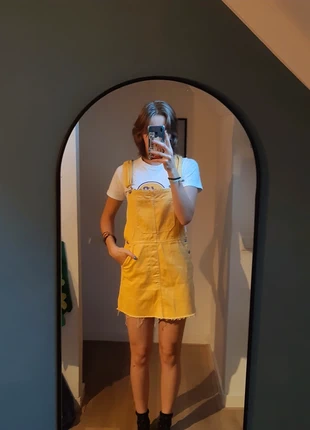 denim dress - yellow, merk: Bershka, staat: Goed, maat: M / 38 / 10, € 5,00, € 5,95 inclusief Kopersbescherming