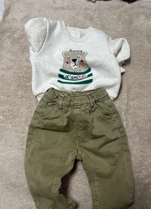 Conjunto calça e camisola 3m, marca: Tape à l'œil, estado: Novo sem etiquetas, tamanho: 1-3 meses / 56 cm, €7.50, €8.58 inclui Proteção do Comprador