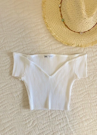 Camiseta blanca cuello de barca Zara, merk: Zara, staat: Heel goed, maat: S / 36 / 8, € 5,00, € 5,95 inclusief Kopersbescherming