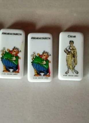 Lot de 7 dominos asterix, marca: Asterix, estado: Muito bom, tamanho: 5 anos / 110 cm, €1.00, €1.75 inclui Proteção do Comprador