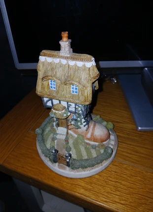 Shoemakers dream ornament, Rosies cottage, brand: john herbert, condition: Very good, £4.00, £4.90 includes Buyer Protection