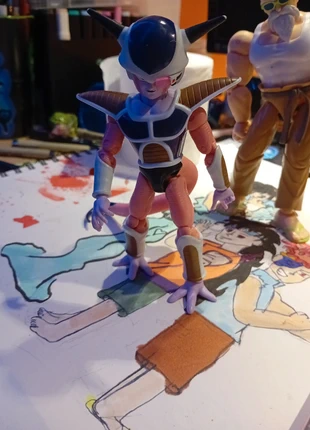 2 figurine dragon Ball, marca: Dragon Ball, estado: Muito bom, tamanho: 7 anos / 122 cm, €15.00, €16.45 inclui Proteção do Comprador