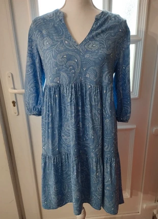 Robe bleu midi été manches trois-quarts bleu imprimé femme taille M taille 38 C&A, merk: C&A, staat: Heel goed, maat: M / 38 / 10, € 5,00, € 5,95 inclusief Kopersbescherming