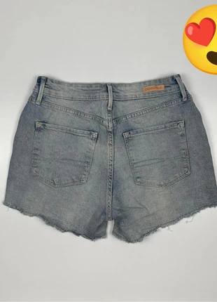 Short Taille Haute Levis Bleu Clair taille W28/FR38, merk: Levi Strauss & Co., staat: Heel goed, maat: M / 38 / 10, € 6,99, € 8,04 inclusief Kopersbescherming Pro