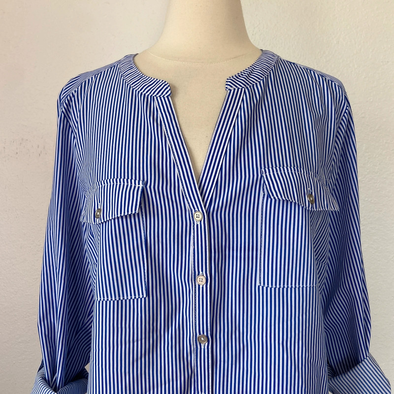 Blue & White Vertical Striped Collarless V-Neck Button Front Blouse 2