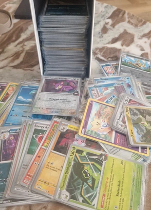Lot: 340+- pokemon reverse holo's - all ENG - verschillende series, brand: Pokémon, condizioni: Nuovo senza cartellino, €50.00, €53.20 include la Protezione acquisti