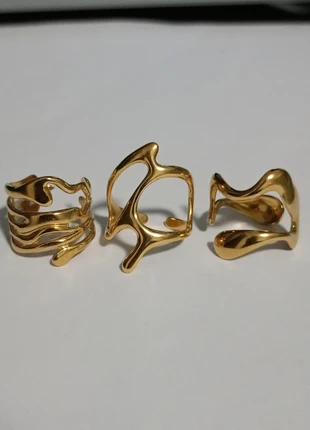 Adjustable stainless steel irregular wave shape ring series, marque: y2k, état: Très bon état, taille: Ajustable, 13,50 €, 14,88 € Protection acheteurs incluse