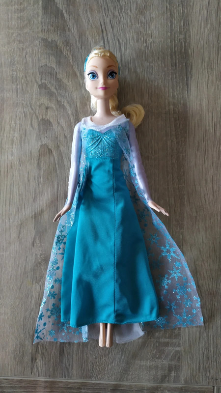 Reine des on sale neiges barbie