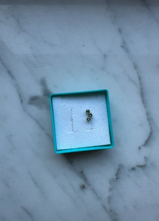 Helix piercing, staat: Heel goed, € 3,00, € 3,85 inclusief Kopersbescherming