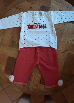 Pyjama de Noël 2 pièces , marque: TQF, état: Bon état, taille: 9-12 mois / 74 cm, 2,00 €, 2,80 € Protection acheteurs incluse