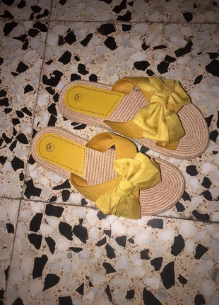 Sandalias talla 40 sandalias mujer femme donna sandalias con lazo, état: Très bon état, taille: 40, 14,00 €, 15,40 € Protection acheteurs incluse