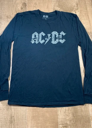 Teeshirt manches longues / ACDC / M / 47x70 cm / Rock mythique, noir profond / AA054, marque: AC/DC, état: Bon état, taille: M, 5,00 €, 5,95 € Protection acheteurs incluse