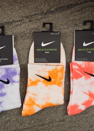 Lot de 3 paires de chaussette Nike Tie And Dye violet orange rouge, brand: Nike, condition: Very good, size: One size, €12.00, €13.30 includes Buyer Protection Pro