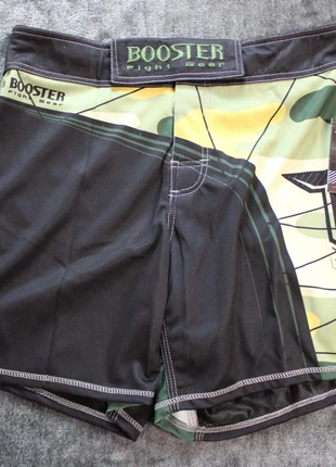 Short / MMA, Grappling, JJB, Boxe / Booster Fifht Gear Taille W30, brand: Booster, condizioni: Nuovo con cartellino, taglia: S, €24.00, €25.90 include la Protezione acquisti