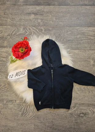 Gilet zippé a capuche bébé garçon 🚼 12 mois, marca: Kiabi, estado: Novo sem etiquetas, tamanho: 12-18 meses / 80 cm, €2.00, €2.80 inclui Proteção do Comprador