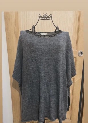 Poncho gris en maille douce - taille unique, merk: Premium Collection, staat: Heel goed, maat: Universele maat, € 12,00, € 13,30 inclusief Kopersbescherming