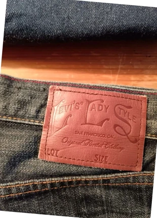 Jean Levi's Lady 501 Taille 27 Bon état, marca: levi’s lady style, estado: Bueno, tamaño: M / 38 / 10, 13,50 €, 14,88 € Protección al comprador incluida
