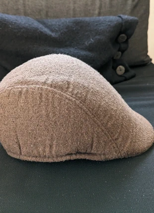 Casquette ou béret hiver, marque: sans étiquette, état: Très bon état, taille: Taille unique, 5,00 €, 5,95 € Protection acheteurs incluse