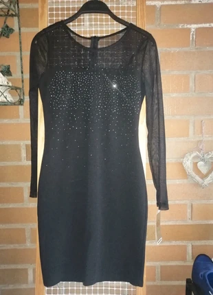 Precioso vestido con strass y transparencias, marca: Boutique Italiana, estado: Novo com etiquetas, tamanho: M / 38 / 10, €15.00, €16.45 inclui Proteção do Comprador