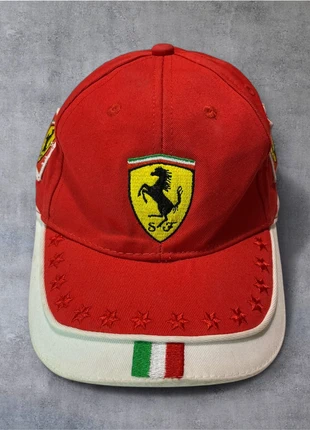 Berretto Ferrari Rosso Originale - Unisex, brand: Ferrari, condizioni: Ottime, taglia: Taglia unica, €15.00, €16.45 include la Protezione acquisti