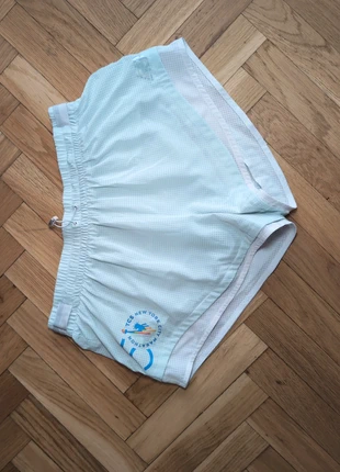 Short New Balance femme running taille XS bleu clair comme neuf, brand: New Balance, condition: Very good, size: XS / 34 / 6, €39.00, €41.65 includes Buyer Protection