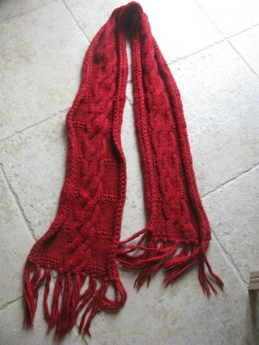 Echarpe laine rouge bordeau H&M 1