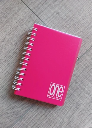 Quadernino , brand: One, condizioni: Nuovo senza cartellino, €1.00, €1.75 include la Protezione acquisti