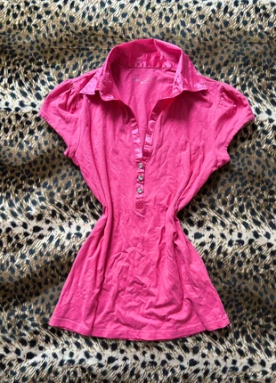 y2k pink polo top with rhinestone buttons size M, marke: Vintage Dressing, zustand: Sehr gut, größe: M / 38 / 10, 16,65 €, 18,18 € inklusive Vinted-Käuferschutz