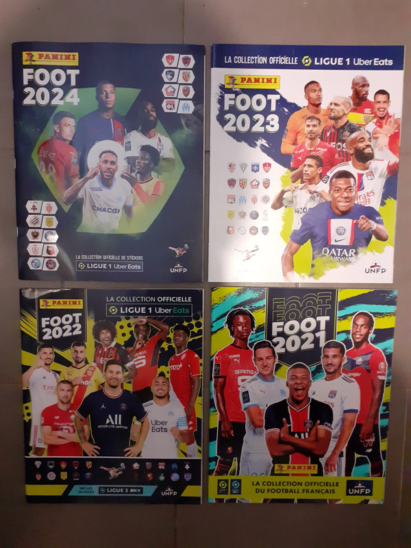 Album Panini Foot 2024 + 3 autres albums vides Vinted