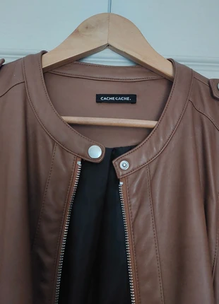 perfecto Cache Cache, brand: Cache Cache, condizioni: Ottime, taglia: XL / IT 46 / EU 42, €14.00, €15.40 include la Protezione acquisti