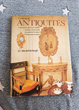 La passion des antiquités J.C. Wardell-yerburgh, condition: Good, €2.50, €3.33 includes Buyer Protection