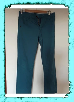 Pantalon Classic Jean Cyan, marke: Classic jeans, zustand: Sehr gut, größe: XXXS / 30 / 2, 1,50 €, 2,28 € inklusive Vinted-Käuferschutz