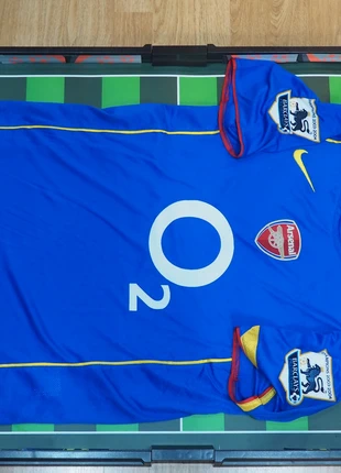 Jersey Arsenal Away 2004-05 10 Bergkamp, brand: Nike, condizioni: Nuovo senza cartellino, taglia: M, €38.00, €40.60 include la Protezione acquisti