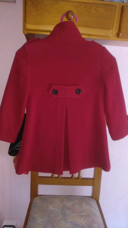 Abrigo rojo de Zara 2