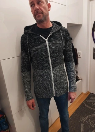 Herren Much More Kapuzensweater, Größe XL, grau-weiß, brand: Much More, condizioni: Ottime, taglia: XL, €7.00, €8.05 include la Protezione acquisti