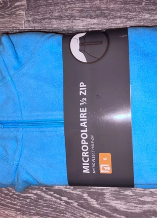 Polaire bleu, marque: Intersport, état: Neuf avec étiquette, taille: S / 36 / 8, 4,50 €, 5,43 € Protection acheteurs incluse