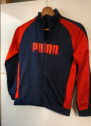 Veste de sport puma + pantalon 11_12 ans, marke: Puma, zustand: Sehr gut, größe: 11 Jahre / 146, 5,00 €, 5,95 € inklusive Vinted-Käuferschutz