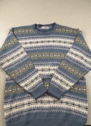 888 - long pull col rond bleu blanc avec motifs vintage mixte taille L, marque: Vintage Dressing, état: Très bon état, taille: L, 30,00 €, 32,20 € Protection acheteurs incluse