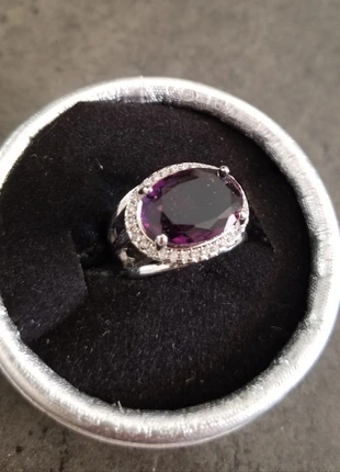 Bague amethyste plaqué argent , merk: Amethyste, staat: Heel goed, maat: 51.8 mm / 16.5 mm Ø, € 22,00, € 23,80 inclusief Kopersbescherming