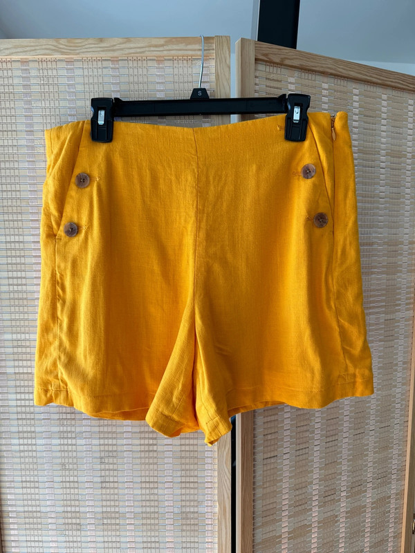 J.Crew Shorts Tangerine Size 10 1