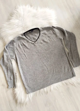 Pull homme gris col V fines côtes Stef Design taille M classique chic très bon état, merk: Stef design, staat: Heel goed, maat: M, € 6,00, € 7,00 inclusief Kopersbescherming