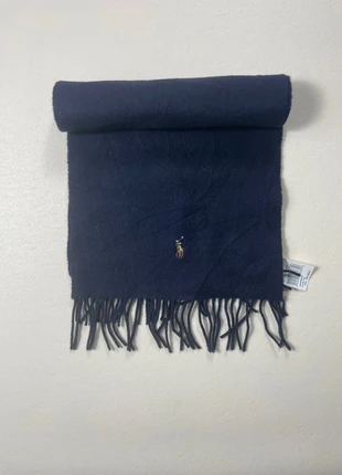 Écharpe Ralph Lauren Neuve Bleue Marine 100% Laine, marque: Ralph Lauren, état: Neuf avec étiquette, 79,90 €, 84,60 € Protection acheteurs incluse