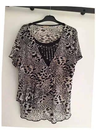 Haut imprimé animalier Gardo Fashion T.XL, marque: gardo, état: Très bon état, taille: XL / 42 / 14, 3,00 €, 3,85 € Protection acheteurs (Pro) incluse