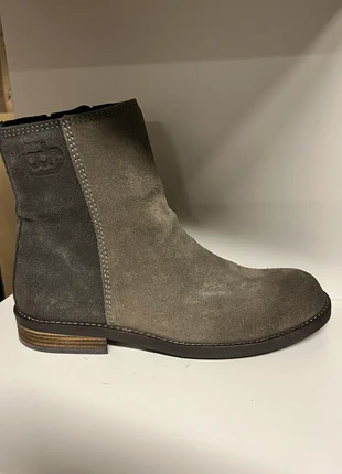 Nieuw piedro laarsjes 32, merk: Piedro, staat: Nieuw zonder prijskaartje, maat: 32, € 37,50, € 40,08 inclusief Kopersbescherming Pro