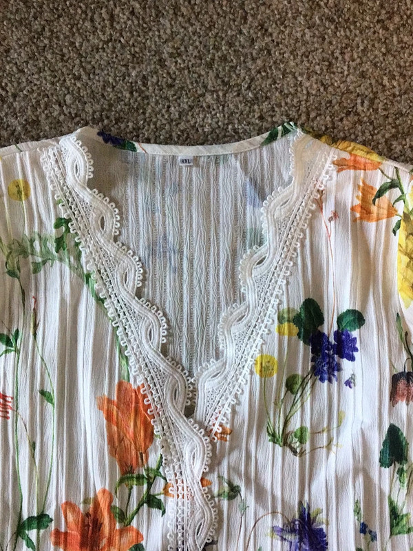 Women’s SHEIN Floral Blouse Plus Sz 2X 2