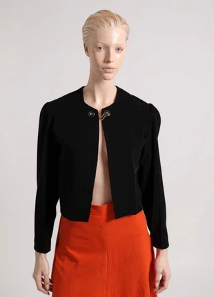 Veste boléro velours noir vintage années 80, marca: Vintage Dressing, estado: Muy bueno, tamaño: S / 36 / 8, 24,00 €, 25,90 € Protección al comprador Pro incluida