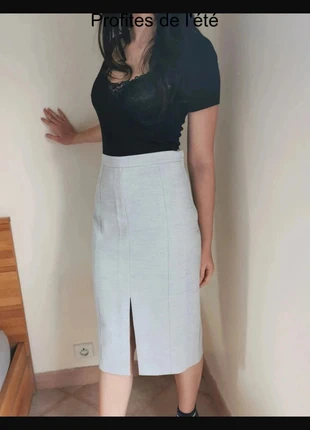 Jupe crayon fendue classe H&M, marca: H&M, estado: Novo sem etiquetas, tamanho: S / 36 / 8, €16.00, €17.50 inclui Proteção do Comprador