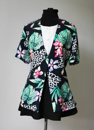 Chemise à fleurs fluide vintage manches courtes, brand: Vintage Dressing, condition: Very good, size: XL / 42 / 14, €9.00, €10.15 includes Buyer Protection